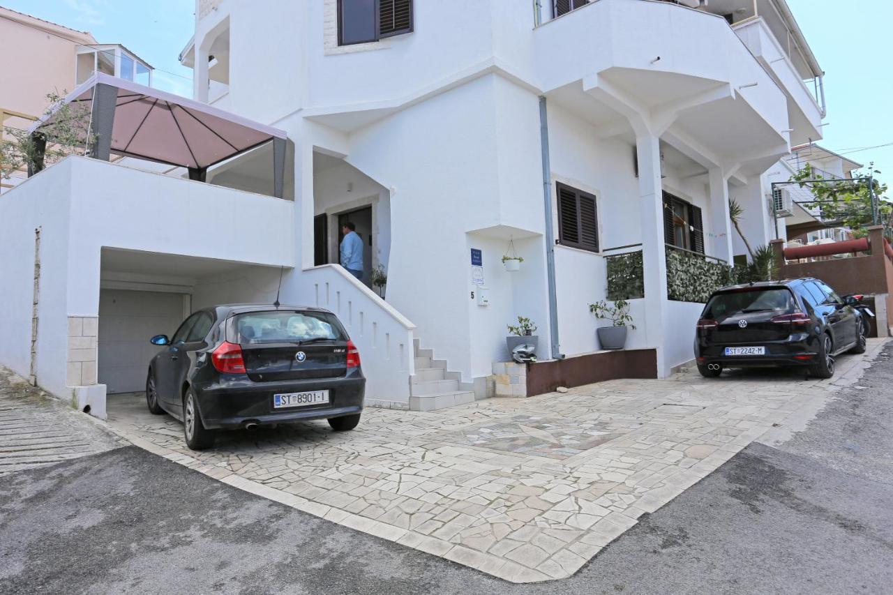 Apartments With A Parking Space Mastrinka, Ciovo - 4324 Trogir Exterior foto
