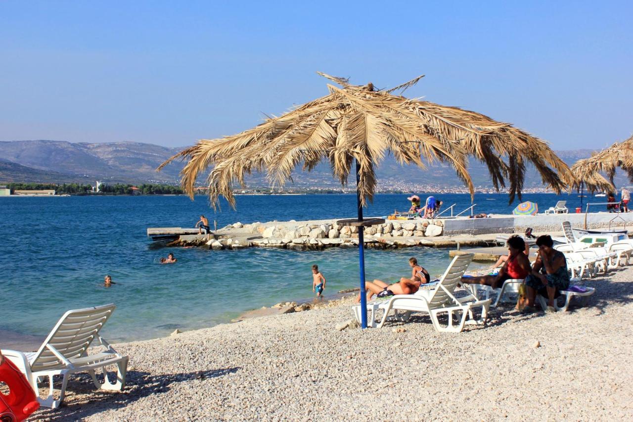 Apartments With A Parking Space Mastrinka, Ciovo - 4324 Trogir Exterior foto
